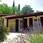Hotel Logis Le Vieux Moulin