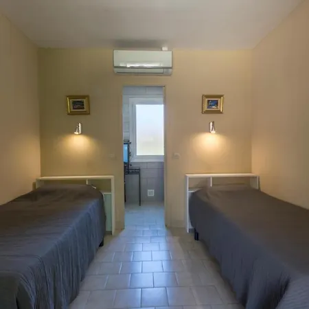Hotel Logis Le Vieux Moulin