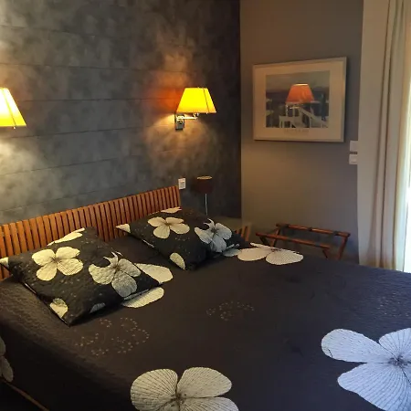 Logis Hotel Le Vieux Moulin Hotel Gignac (Herault)