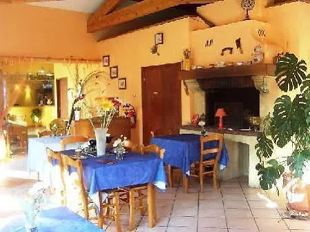 Logis Hotel Le Vieux Moulin Hotel Gignac (Herault)