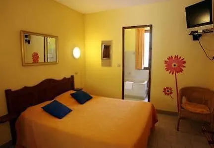 Logis Hotel Le Vieux Moulin Hotel Gignac (Herault)