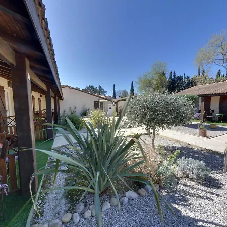 Logis Hotel Le Vieux Moulin Hotel